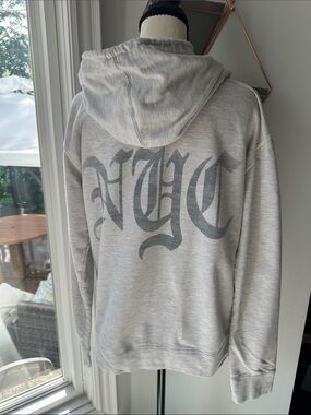 RARE NYC Empire State Building Gray Hoodie Sweater Sweatshirt Small Unisex